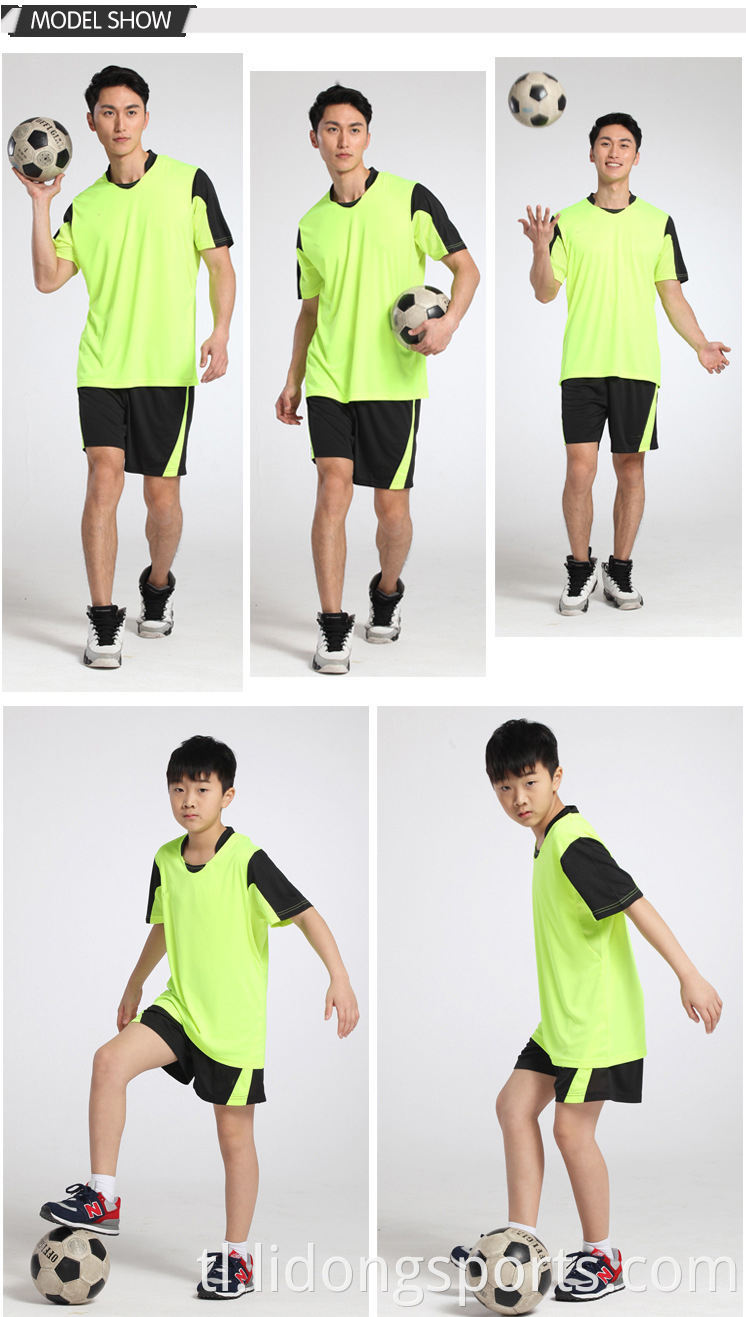 Mainit na Pagbebenta ng Sport Wear Breathable Polyester Football Jersey Soccer Uniform para sa Mga Lalaki